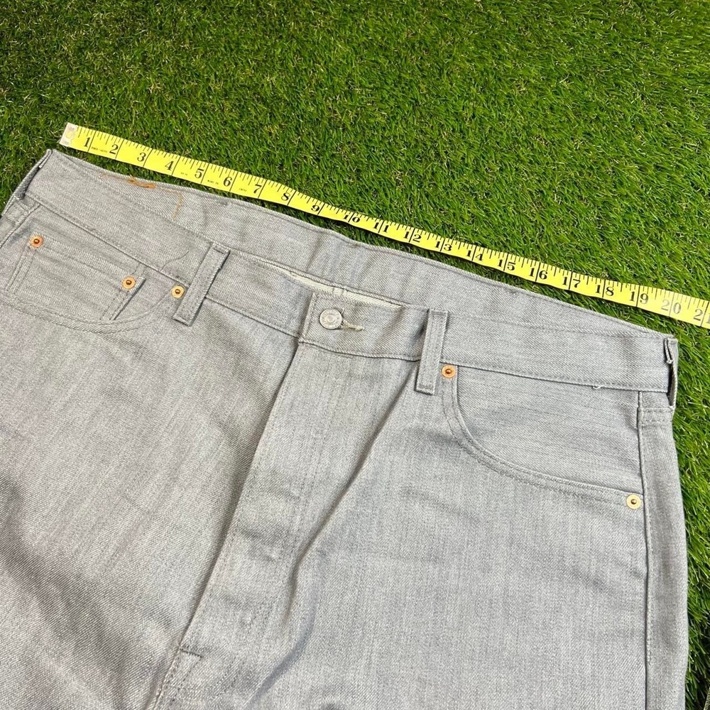 Levi's 501 Men's Jeans 40x30 Grey Denim Straight Leg Classic Vintage Raw Feel OG - Picture 4 of 6